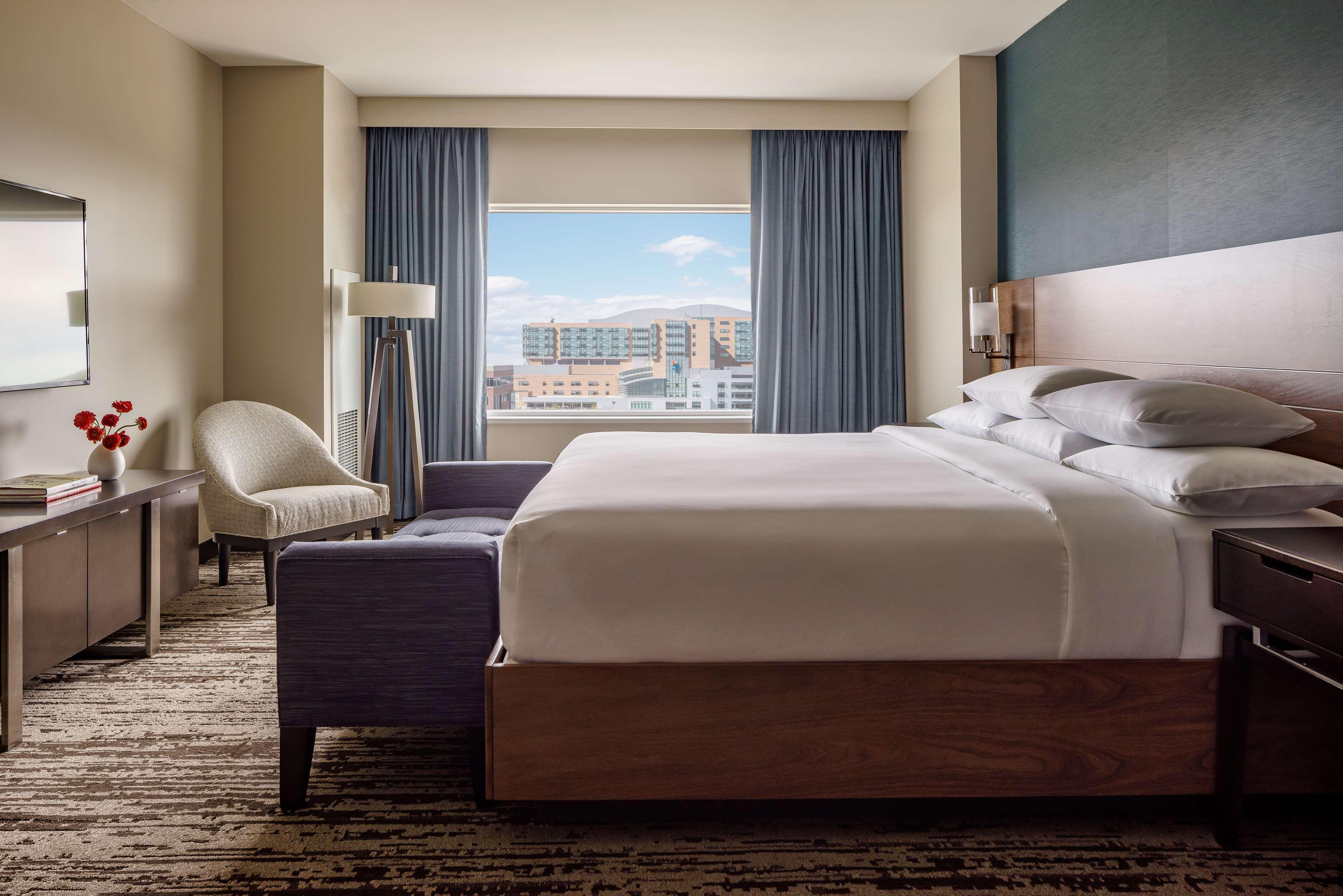 Hyatt Regency Aurora-Denver Conference Center Экстерьер фото